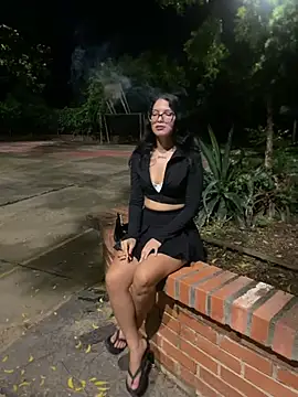 Petite Artemis online show from 04-18-26, 04:38