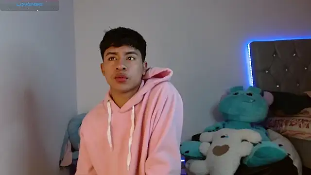 Sebas fire4 online show from 03-20-26, 03:28