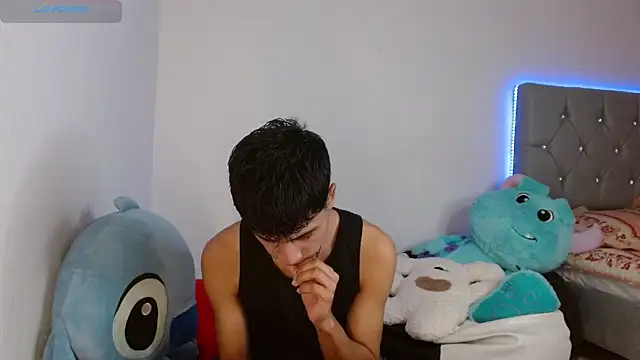 Sebas fire4 online show from 04-08-26, 03:56