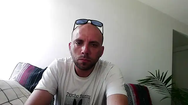 Snapshot of experiencelove chatting on 07-01-26, 05:45 experiencelove online show from 07-01-26, 05:45