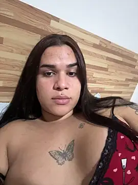 Snapshot of Gabrielaparaiso chatting on 04-14-26, 12:05 Gabrielaparaiso online show from 04-14-26, 12:05