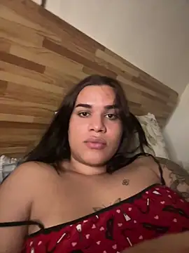 Snapshot of Gabrielaparaiso chatting on 04-14-26, 01:28 Gabrielaparaiso online show from 04-14-26, 01:28