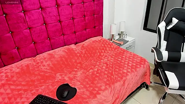 little evangeline2 online show from 03-07-26, 02:52