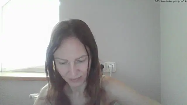 Snapshot of AnnaTight chatting on 06-01-26, 08:38 AnnaTight online show from 06-01-26, 08:38