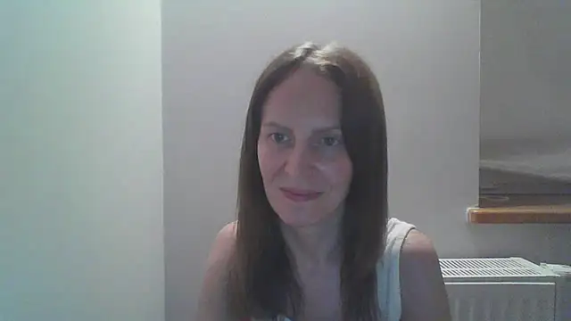 Snapshot of AnnaTight chatting on 06-08-26, 08:31 AnnaTight online show from 06-08-26, 08:31