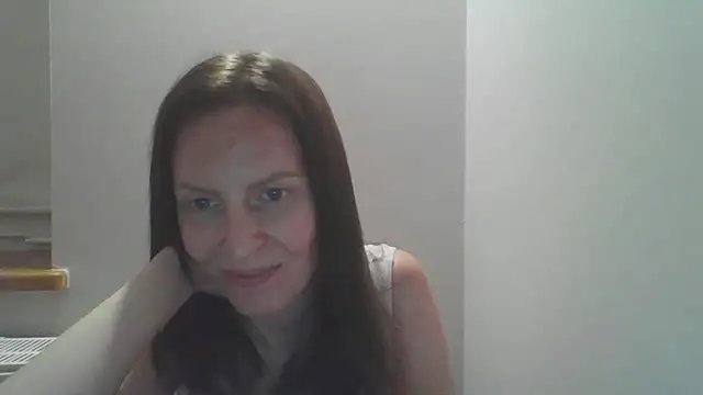 Snapshot of AnnaTight chatting on 06-11-26, 08:29 AnnaTight online show from 06-11-26, 08:29