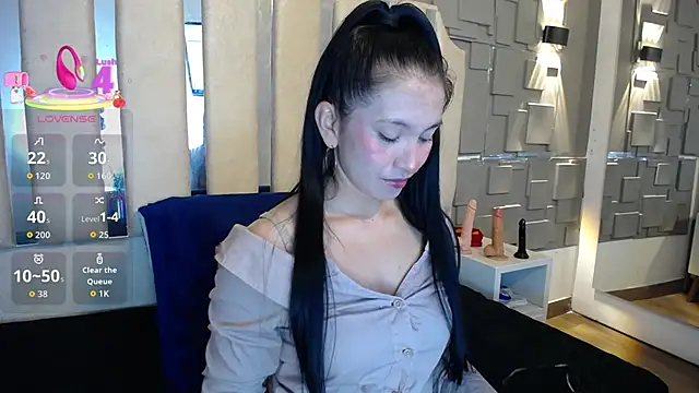 Chloe16  online show from 05-08-26, 07:41