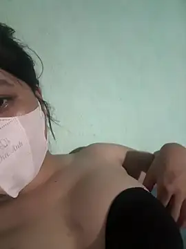 Snapshot of Beautiful_roses chatting on 05-26-26, 03:30 Beautiful roses online show from 05-26-26, 03:30