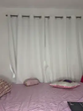 EmmaThompson1 online show from 03-30-26, 09:05