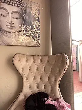 Cloe pink1 online show from 04-14-26, 01:50