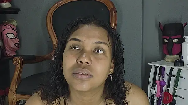 AntonelaVargas online show from 07-01-26, 03:45