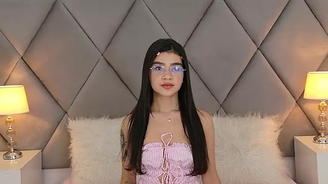 OliviaDiaz online show from 05-10-26, 08:03