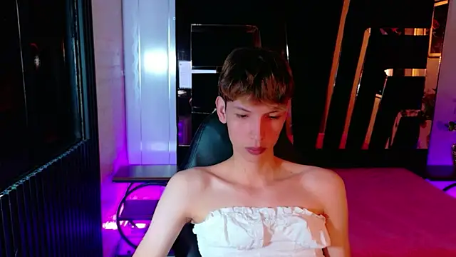 Stefany PiInk online show from 04-05-26, 12:46
