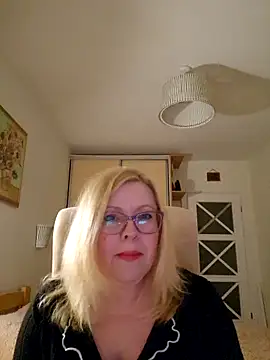 JanieLight53 online show from 03-24-26, 04:56