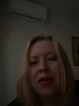 JanieLight53 online show from 05-16-26, 12:07