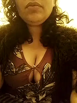 Snapshot of karamil69sxx chatting on 03-08-26, 02:37 karamil69sxx online show from 03-08-26, 02:37