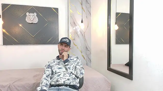 KingOfTemptation online show from 07-11-26, 03:42
