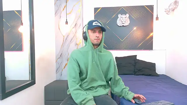 KingOfTemptation online show from 07-21-26, 03:42