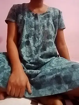 yesmam36 online show from 04-18-26, 05:06