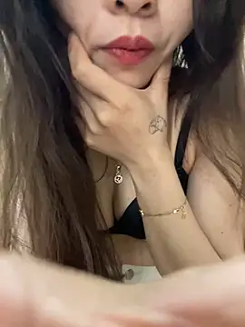 Lyn baby online show from 04-11-26, 02:05