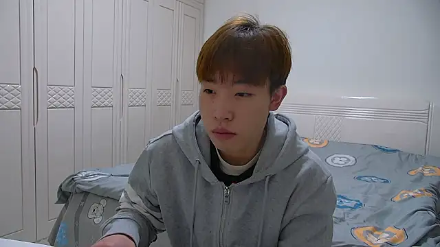 Similu-001 online show from 03-07-26, 01:08