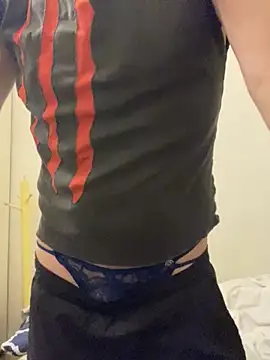 ParisSlut online show from 05-08-26, 10:04