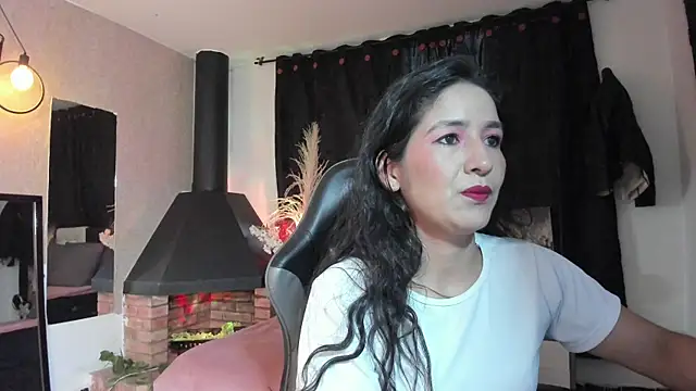 Snapshot of Vicky_Angeel chatting on 05-08-26, 08:47 Vicky Angeel online show from 05-08-26, 08:47
