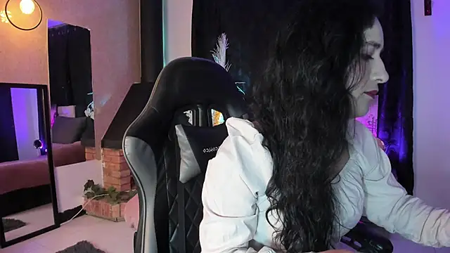 Snapshot of Vicky_Angeel chatting on 05-23-26, 01:22 Vicky Angeel online show from 05-23-26, 01:22