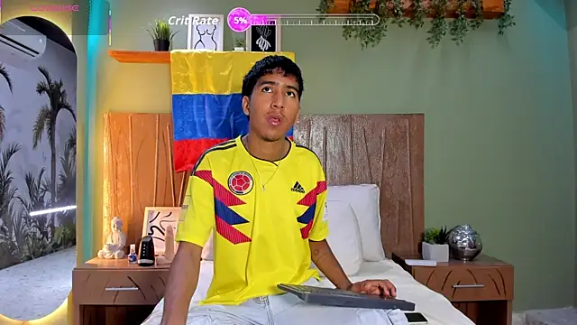 Ender h0tt online show from 07-07-26, 08:57
