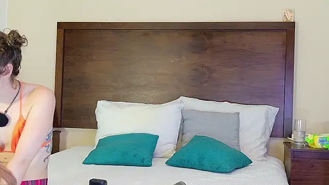 Flora-Sweetflow online show from 03-14-26, 01:34