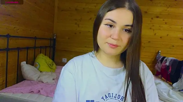 LucyMur online show from 03-31-26, 03:12