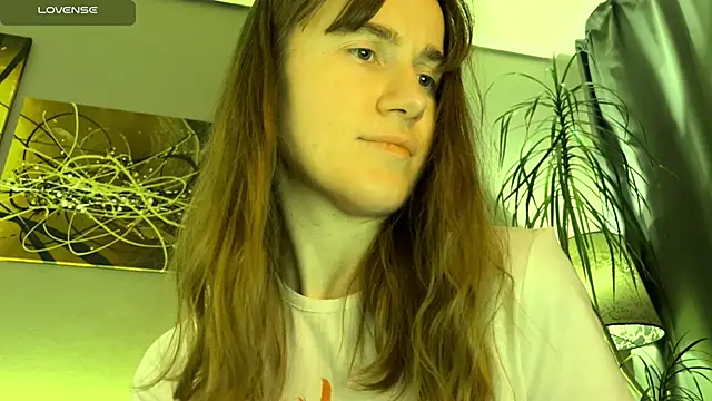 Snapshot of Kleya256 chatting on 03-08-26, 02:15 Kleya256 online show from 03-08-26, 02:15