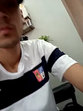 TommyyFoxx online show from 04-22-26, 05:14