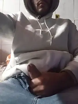 Snapshot of SeuDono_ chatting on 06-15-26, 11:40 SeuDono online show from 06-15-26, 11:40