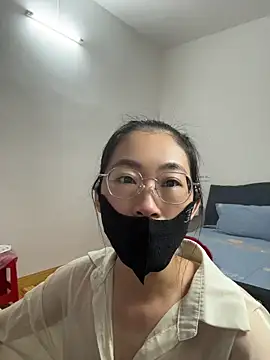 mila-baby-99 online show from 05-15-26, 12:39