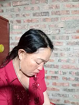 Snapshot of Yellow-pink chatting on 03-09-26, 02:54 Yellow-pink online show from 03-09-26, 02:54