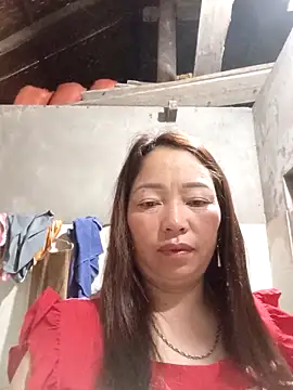 Yellow-pink online show from 04-30-26, 11:20