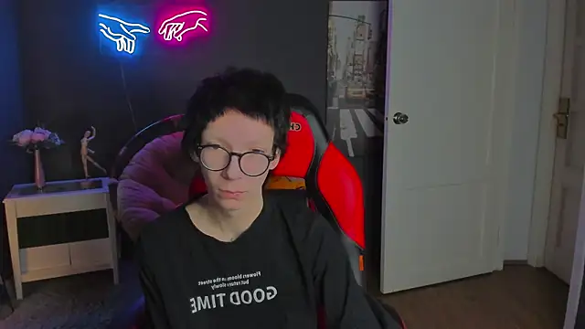 Tommy Stars online show from 04-22-26, 05:21