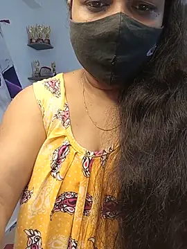 Snapshot of Tanvi_My_Girl chatting on 06-15-26, 03:20 Tanvi My Girl online show from 06-15-26, 03:20
