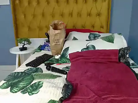 TamaraDee4papi online show from 03-15-26, 09:10