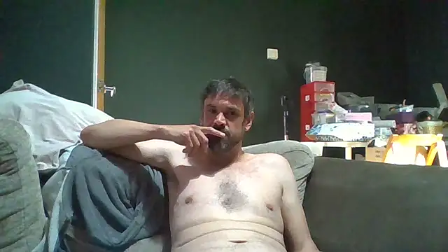 tall dark handsome online show from 06-25-26, 06:23