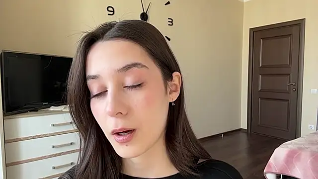 AdeleVelvet online show from 03-21-26, 09:58