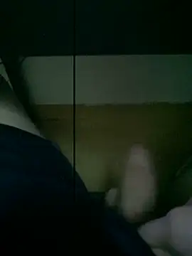 hotsexxy7 online show from 03-08-26, 05:17