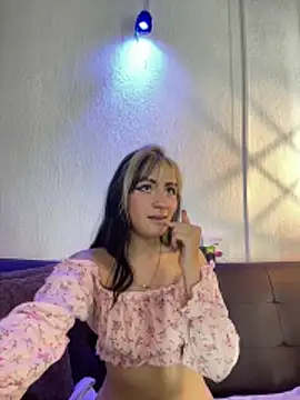 melodygirl2   online show from 04-21-26, 07:28