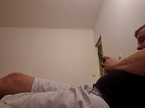 Snapshot of fantastic77777 chatting on 03-09-26, 01:20 fantastic77777 online show from 03-09-26, 01:20