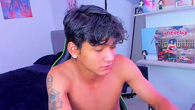 PaulTallx online show from 04-22-26, 07:26