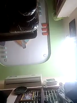 Snapshot of urking9133 chatting on 03-09-26, 06:17 urking9133 online show from 03-09-26, 06:17