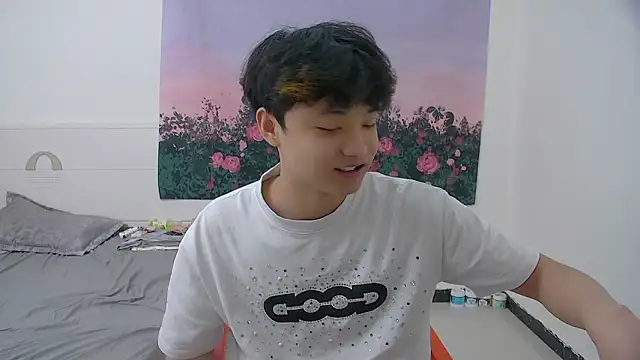 icecream-002 online show from 04-30-26, 11:38