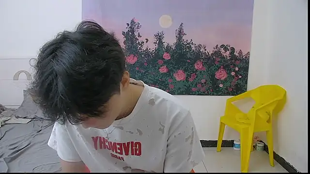 icecream-002 online show from 05-06-26, 11:37
