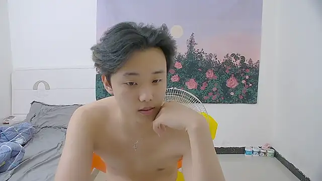 icecream-002 online show from 05-20-26, 12:11